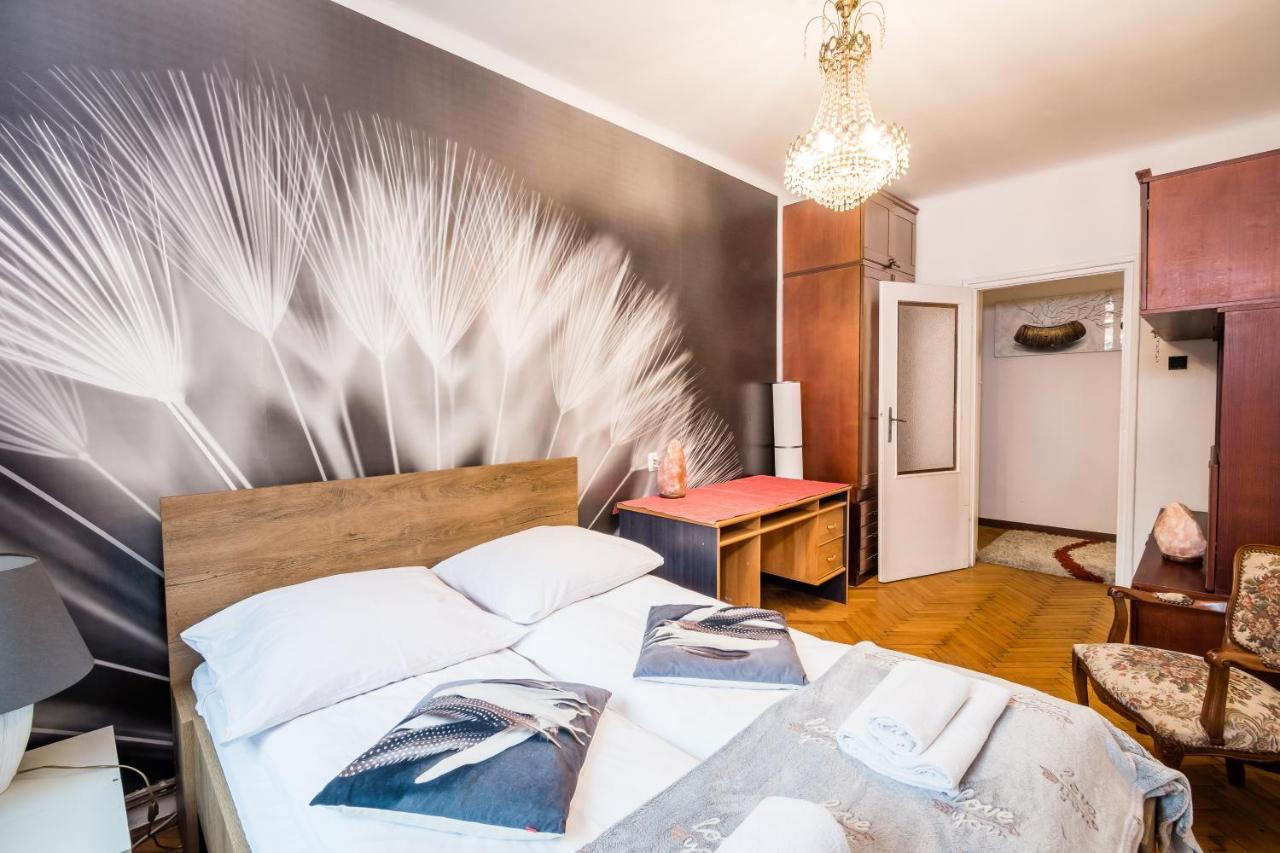 Apartament Debnicki Wawelofts Διαμέρισμα Krasków Εξωτερικό φωτογραφία